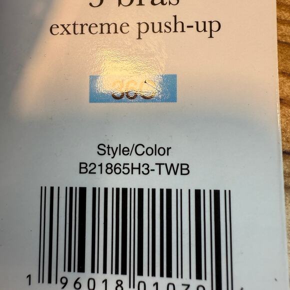 NWT Rene Rofe 2 Pack 36C Extreme Push Up Bras White Nude Colors - Picture 7 of 7
